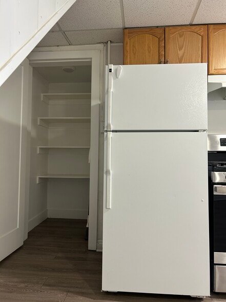 Pantry - 1130 E Garfield Ave