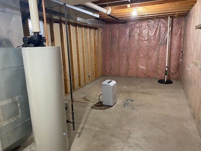 Building Photo - Beautiful 3 Bedroom Single Family Home in ...