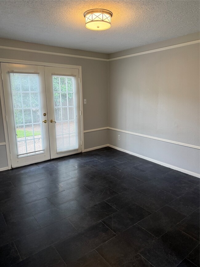 Building Photo - 8006 Pine Cup Dr