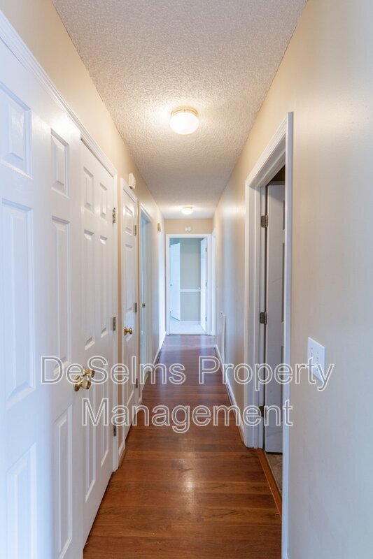 Building Photo - 1009 Norwood Ct