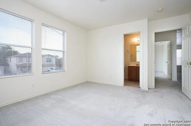 Building Photo - 10002 Powderhouse Dr