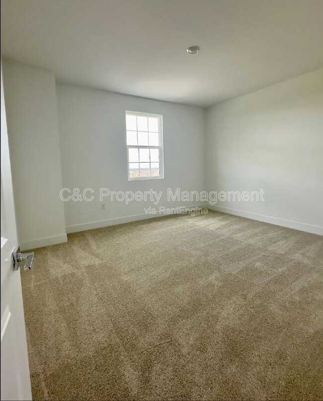 Building Photo - 2782 Old Larks Ln