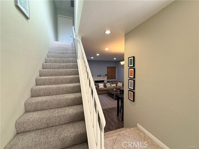 Building Photo - 24337 Val Verde Ct