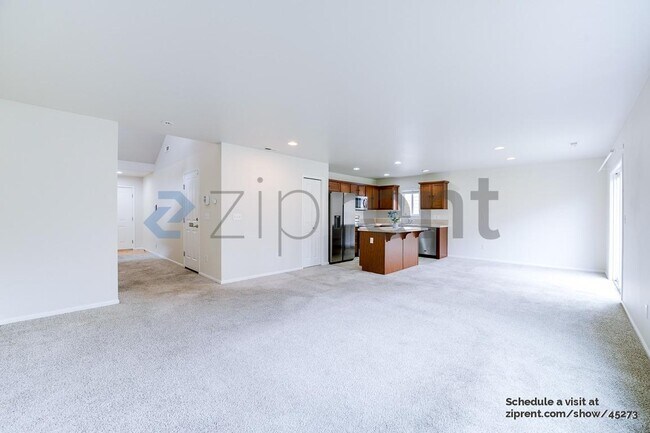Building Photo - 18141 71st Ave E