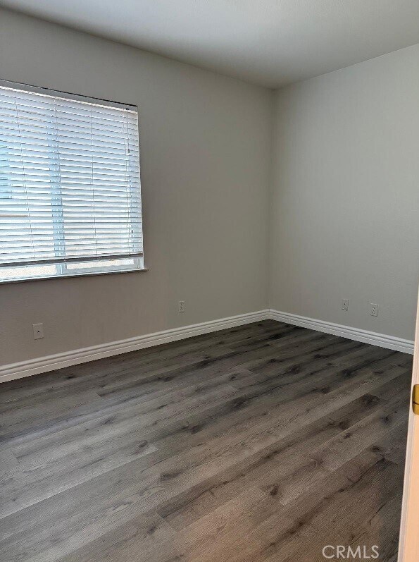 Building Photo - 27761 Daisyfield Dr