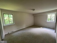 Building Photo - 116 Rue Charmille Rd