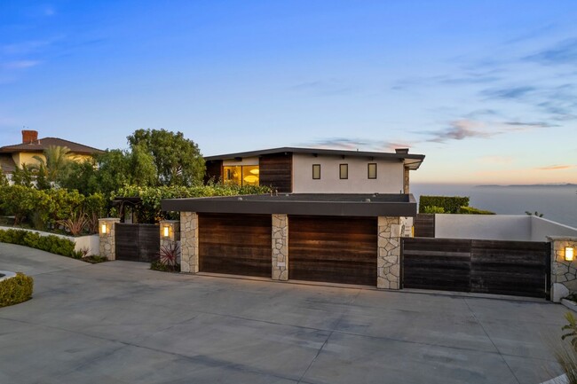 Building Photo - 45 Oceanaire Dr