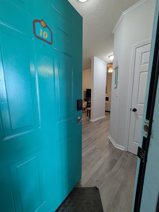 Building Photo - 9772 Leyland Dr