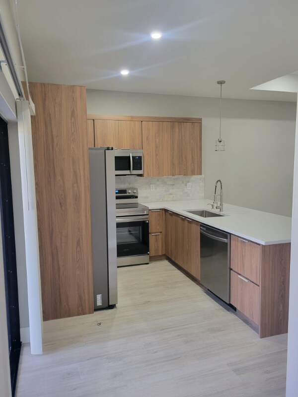 Building Photo - 4830-4830 30th St SW