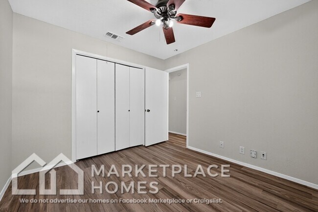 Building Photo - 1707 Provident Ln