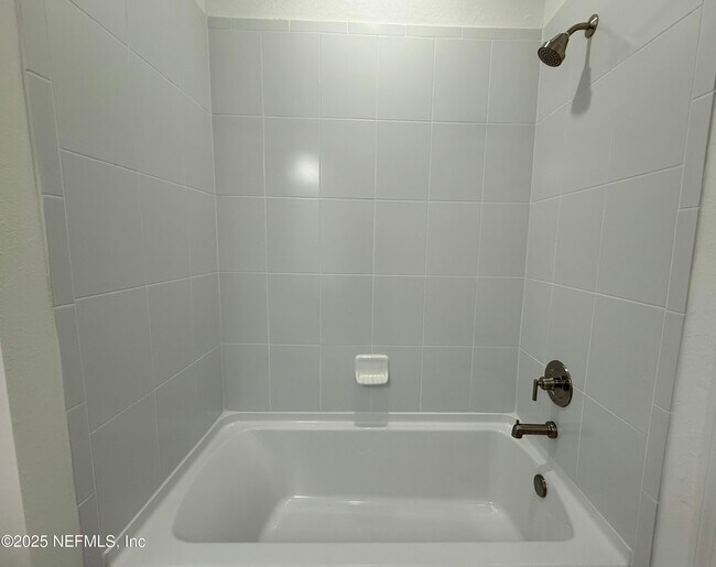 Building Photo - 3321 Harvesters Ct