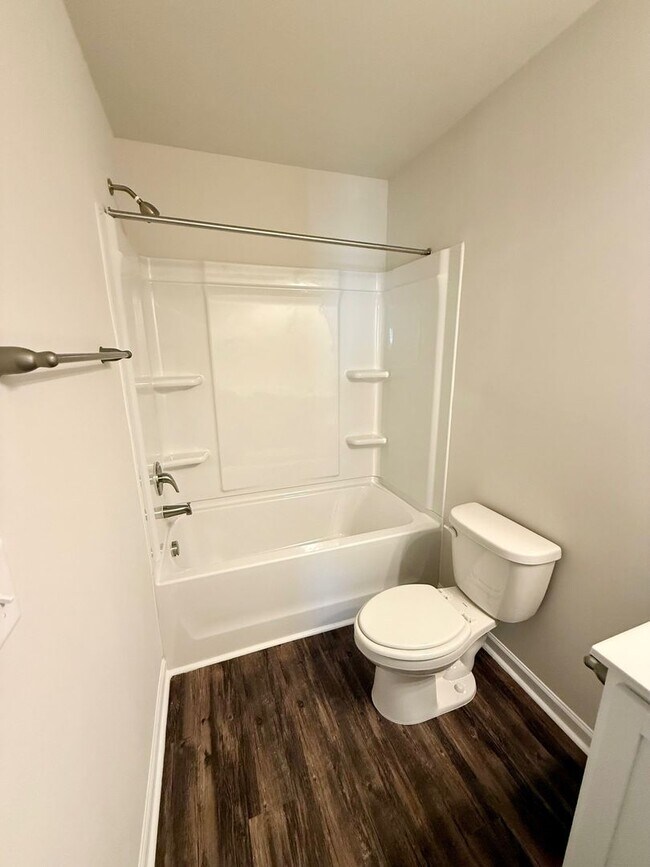 Building Photo - Two bedroom, 2.5 bath townhome in Ridge Creek, Whitsett