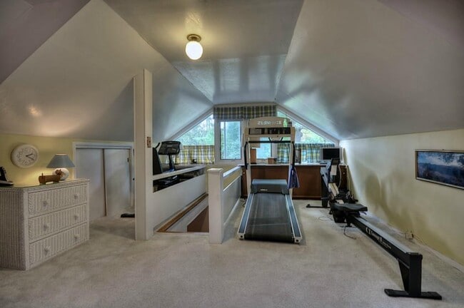 Building Photo - 188 Orchard Ridge Rd