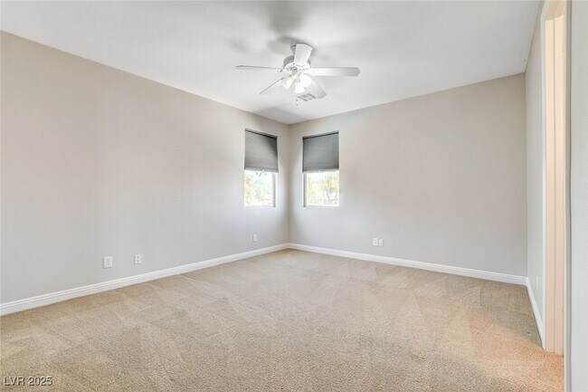 Building Photo - 2411 Winter Cliffs St