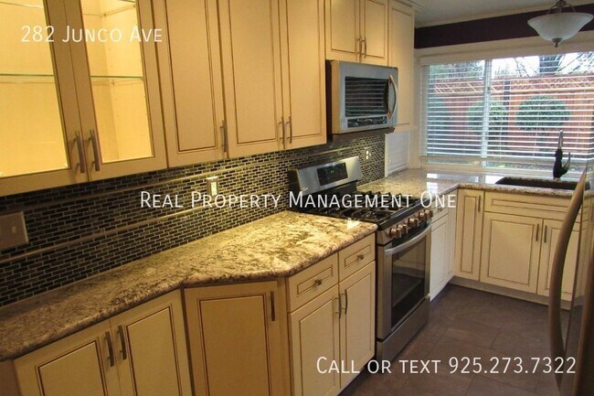 Building Photo - 282 Junco Ave