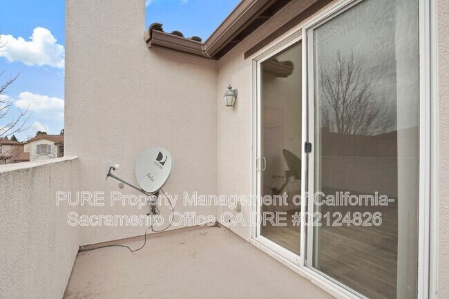 Building Photo - 8292 Crystal Walk Cir