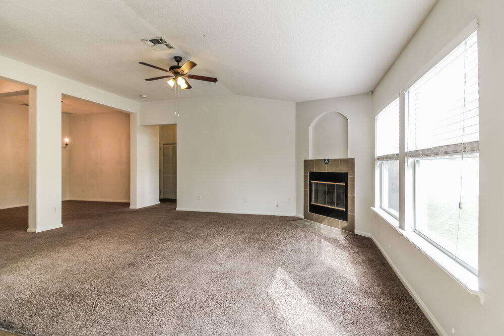Building Photo - 860 Bonaparte Landing Ct