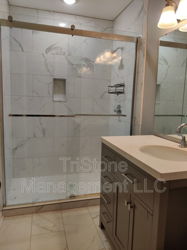 Building Photo - 2701 Purser Dr
