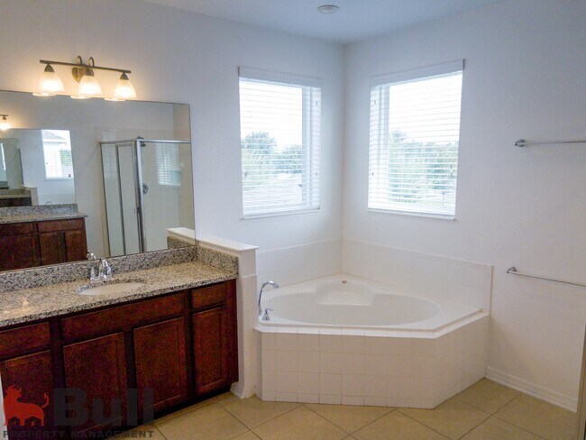 Building Photo - 15037 Black Scoter Dr