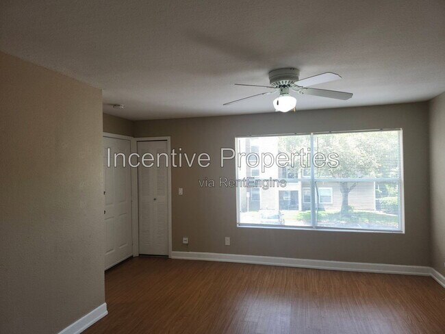 Building Photo - 4724 Walden Cir