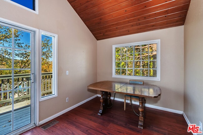 Building Photo - 28665 Zion Dr