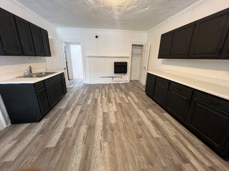 Building Photo - 37 Harmony St