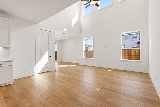 Building Photo - 7164 Confetti Ln