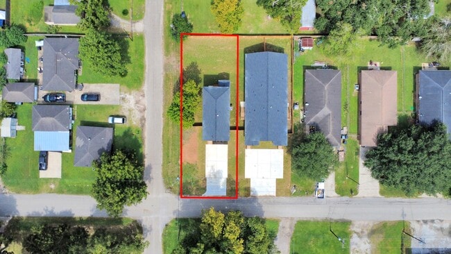 Building Photo - 1316 W Willis St