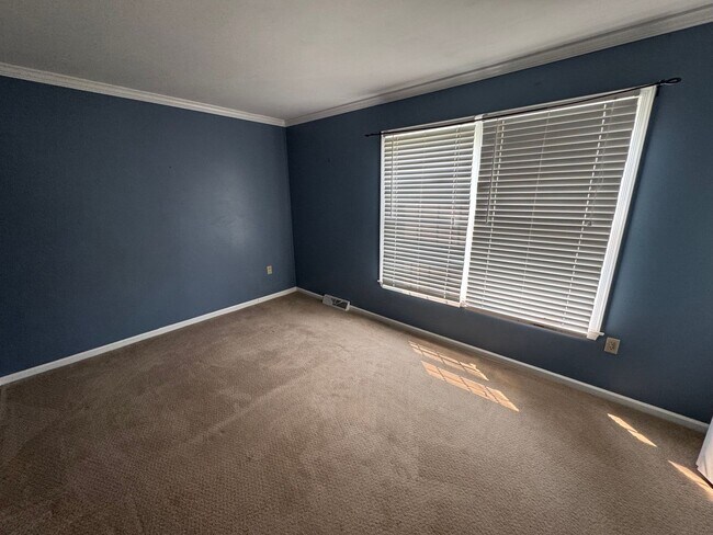 Building Photo - Montgomery Township 3 Bedroom 2.1 Bath Colonial with loft for rent $3,200/month
