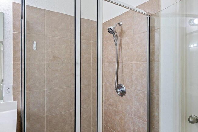 Building Photo - 2617 Salorn Way