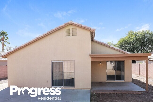 Building Photo - 10264 E Crescent Ave