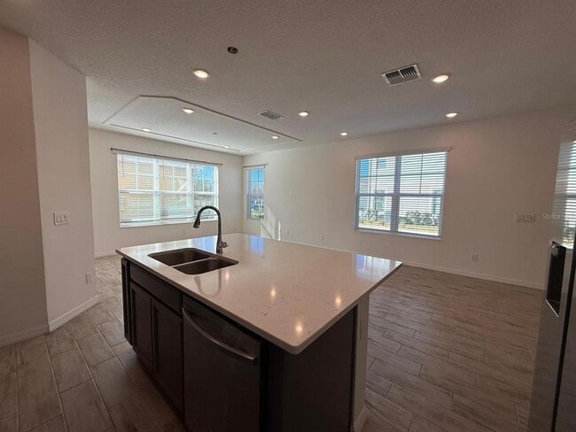 Building Photo - 7000 Twilight Bay Dr