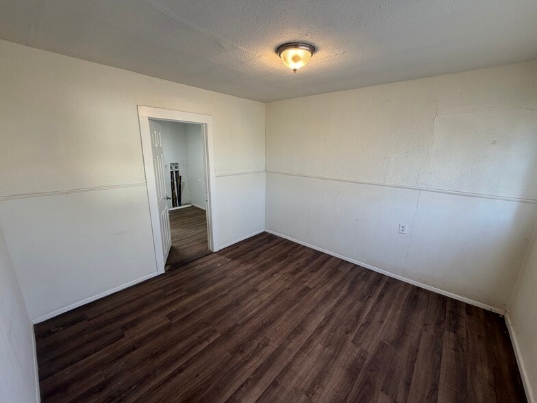 Building Photo - 2702 36th St