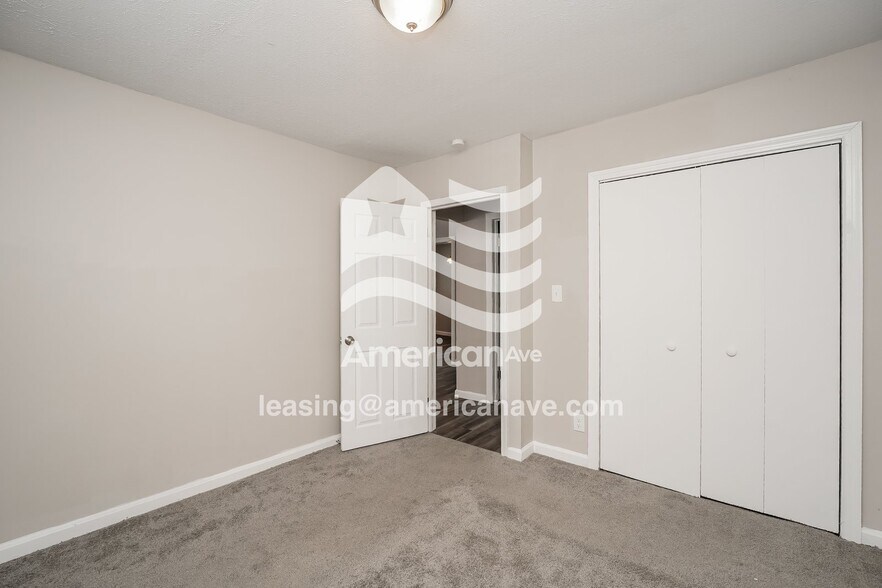 Building Photo - 991 Bryce Ave