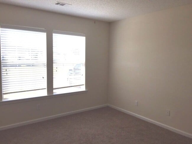 Building Photo - 1 Cordage Cir