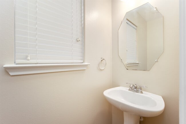 Building Photo - 14510 Windmill Meadows Ct