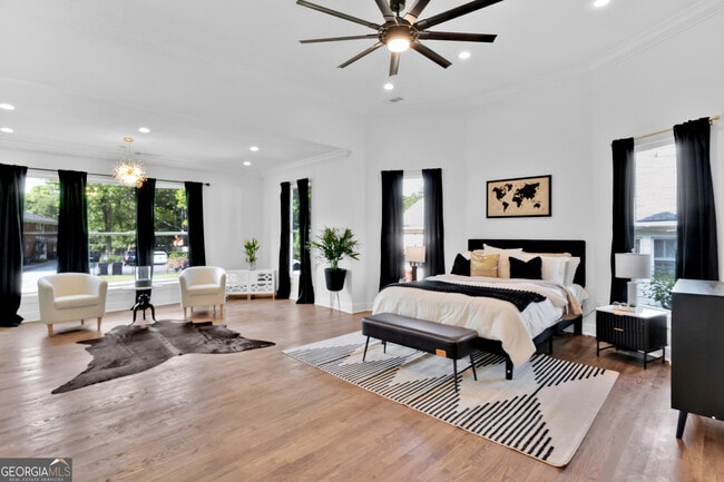 Building Photo - 1774 Vesta Ave