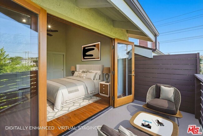 Building Photo - 2406 Aviation Blvd