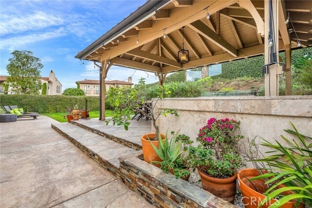 Building Photo - 8001 S Ocean Bluff Dr