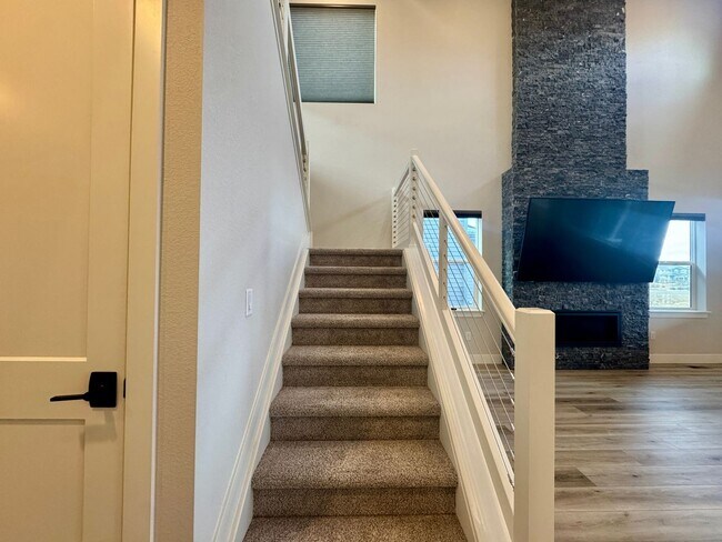 Building Photo - Stunning 5-Bedroom Home with Theater Room & Upgrades – Commerce City