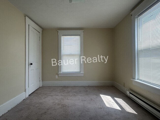 Building Photo - Affordable Three Bedroom Home