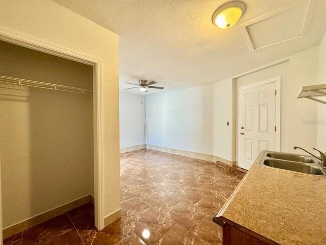 Building Photo - 6212 N Grady Ave