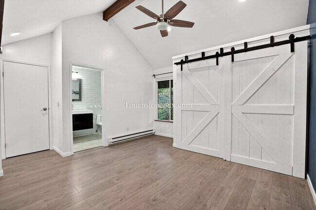 Building Photo - 7718 SW Barnes Rd