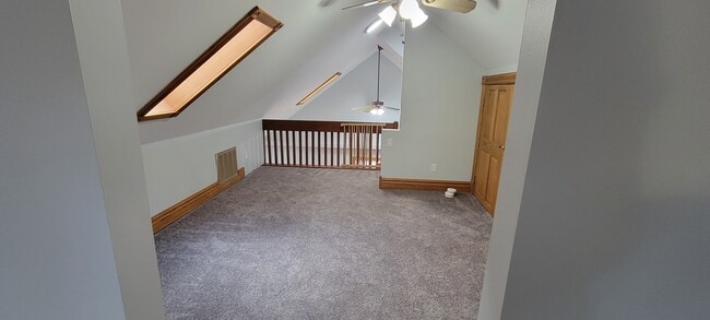 Building Photo - 15101 14th Rd