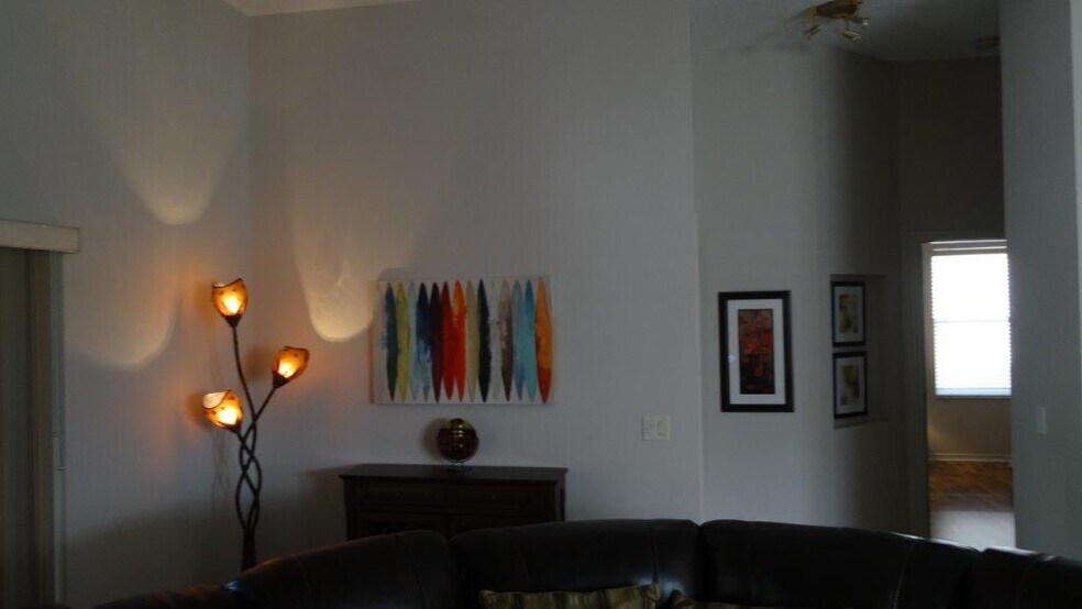 Tasteful artwork and all new lighting throughout home. - 979 West Skyview Crossing Drive