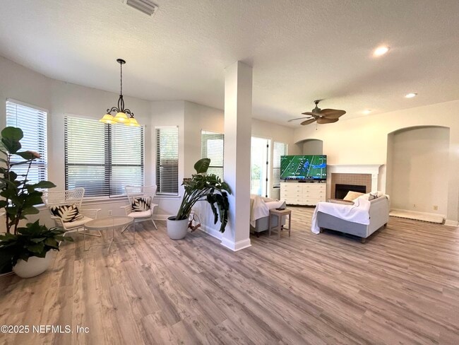 Building Photo - 3589 Sir Rogers Ct