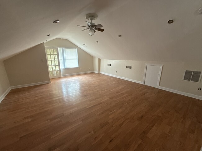 Building Photo - 780 Peeples St SW