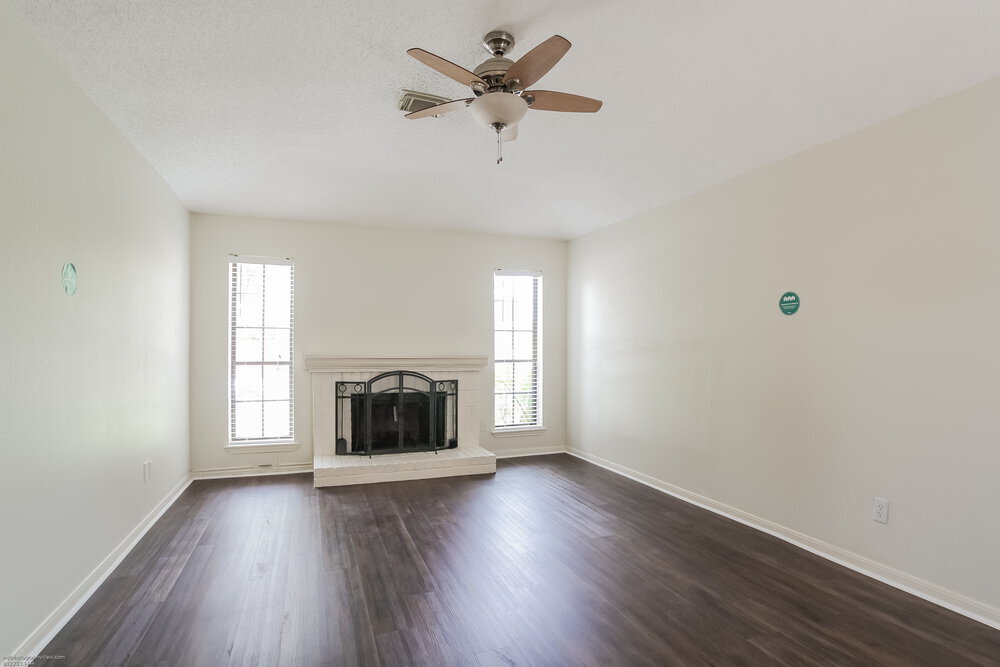 Building Photo - 18515 Denise Dale Ln