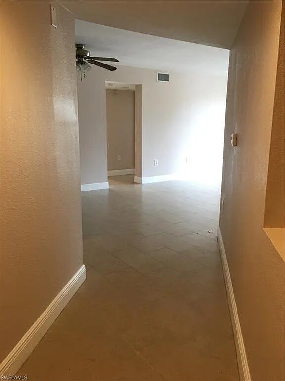 Living room from the entrance - 4127 Residence Dr