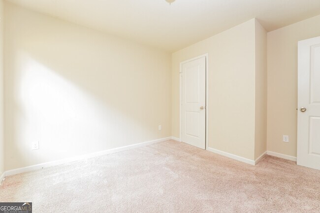 Building Photo - 35 Olivia Wy